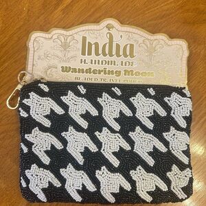 India Handmade Black & White Beaded Travel Pouch